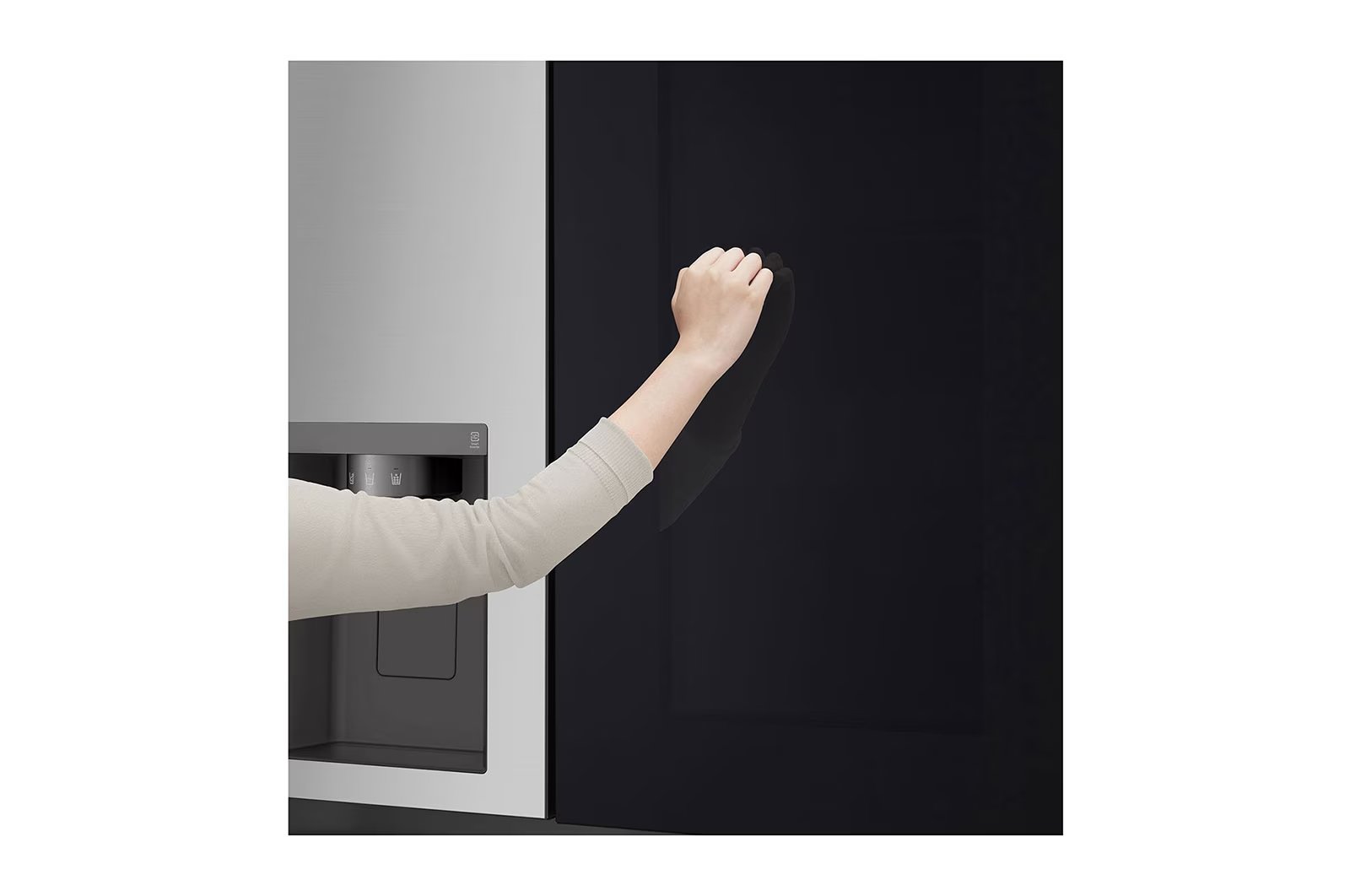 Refrigeradora Side By Side  612 LTS ThinQ™ InstaView™ Smart Inverter Silver - Imagen 6