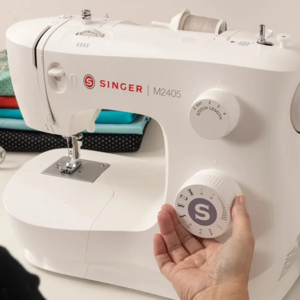 Máquina De Coser SINGER® M2405 - Imagen 6