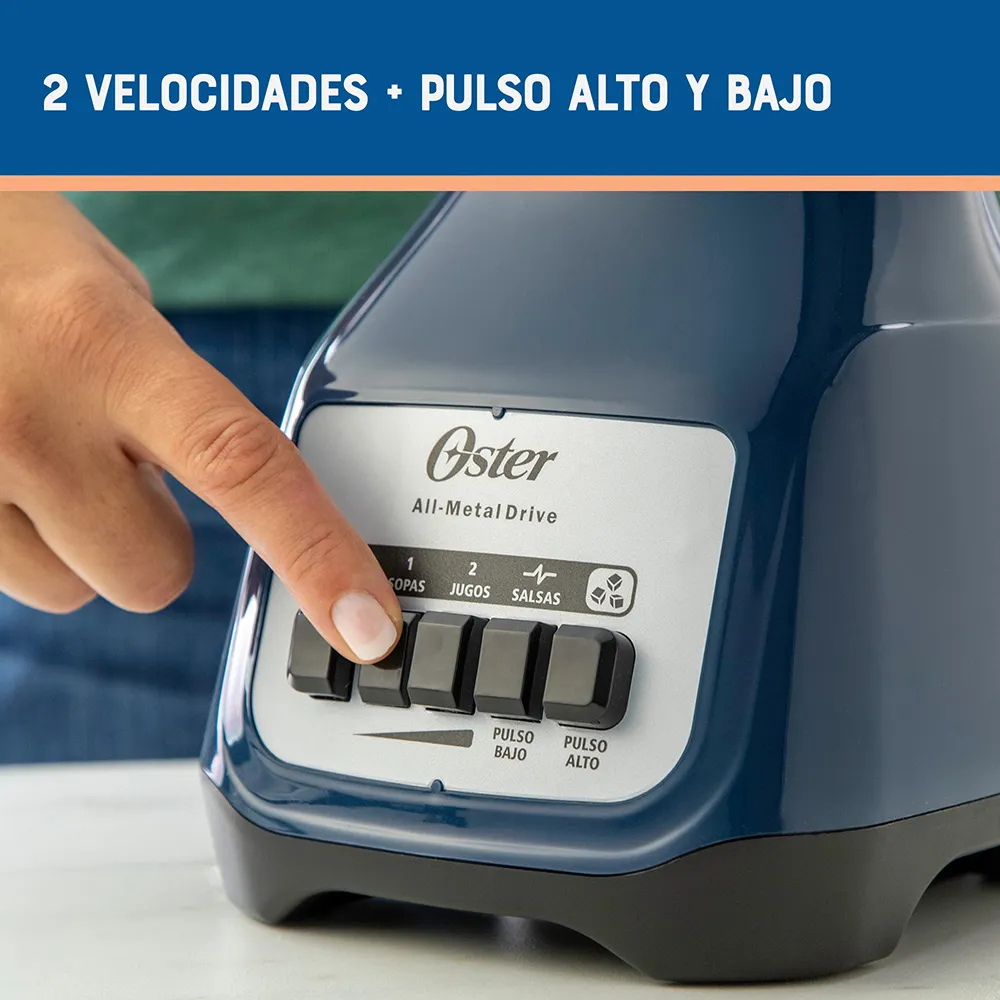 Licuadora Oster® Azul 2 velocidades más pulso y vaso de vidrio - Imagen 2